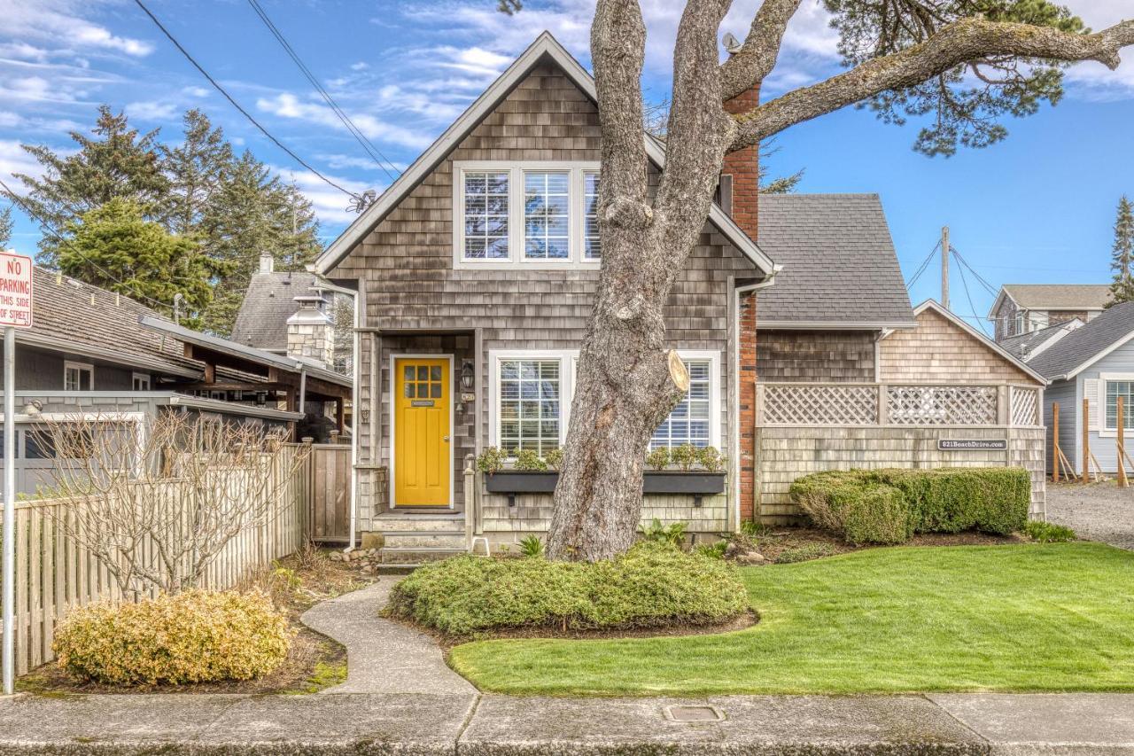 Seaside Classic Cottage Exterior foto