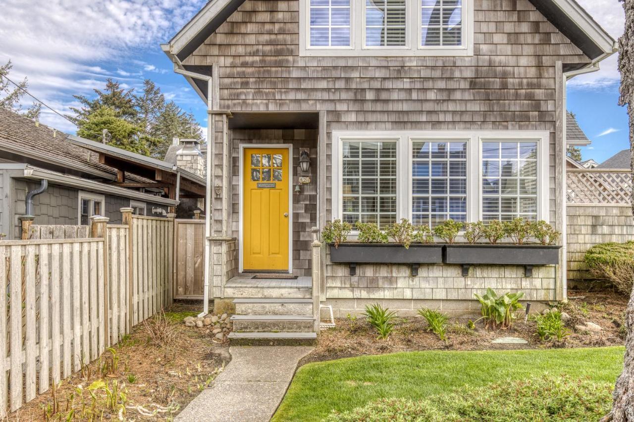 Seaside Classic Cottage Exterior foto