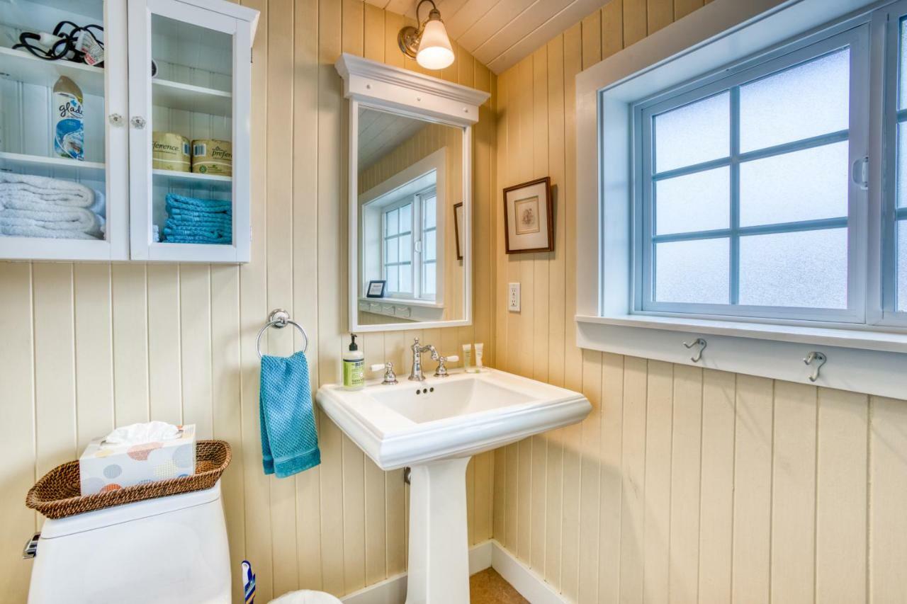 Seaside Classic Cottage Exterior foto